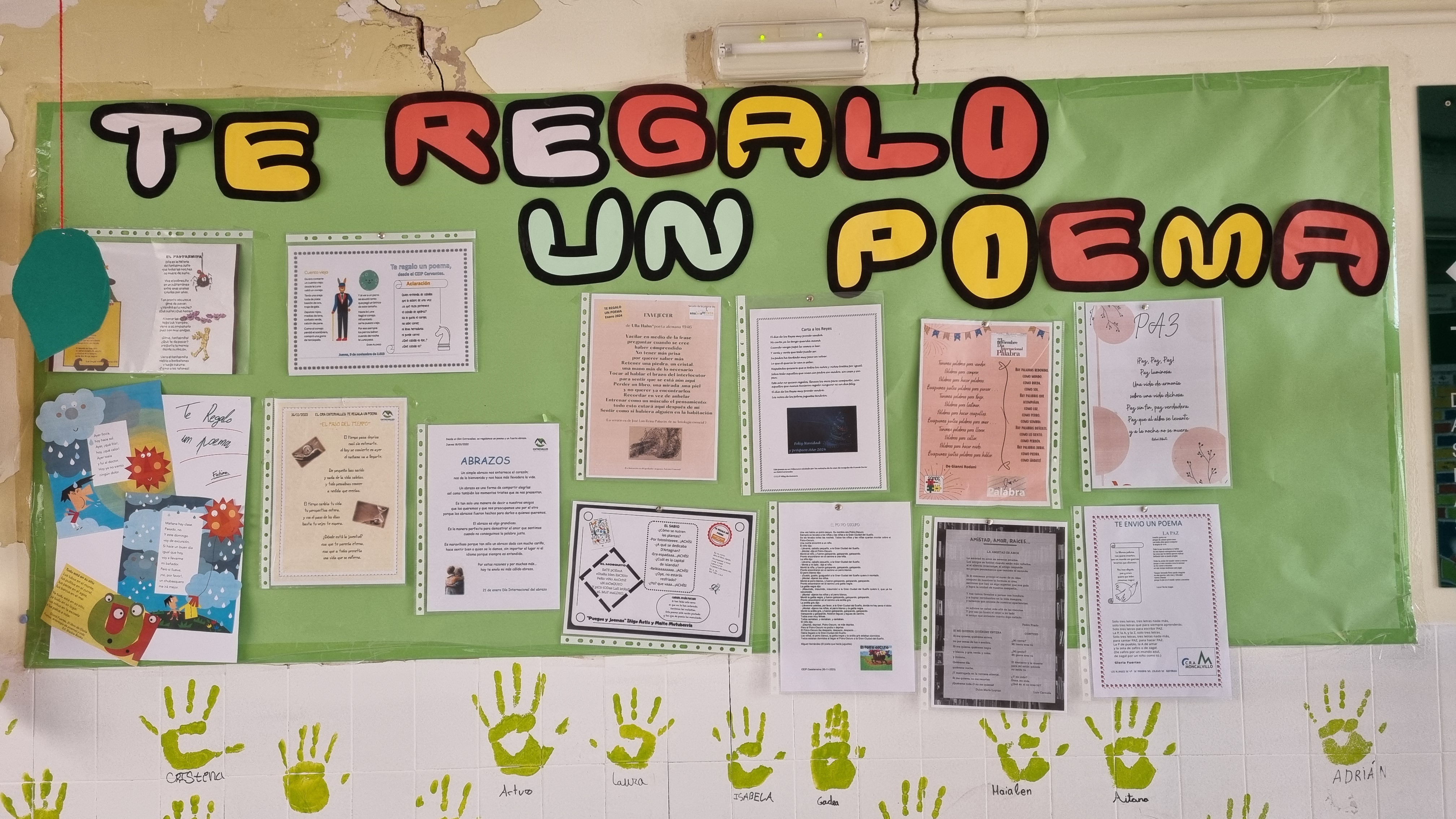 TE REGALO UN POEMA 14: LA GATITA MANCHA Y EL OVILLO ROJO (MIGUEL HERNÁNDEZ)